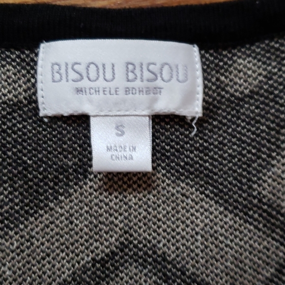 Bisou Bisou Dress - Picture 3 of 7